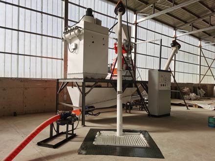 Installation and commissioning of corn crushing system for customers in Zhangjiakou