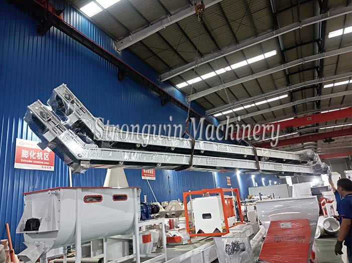 feed-conveyor-manufacturer